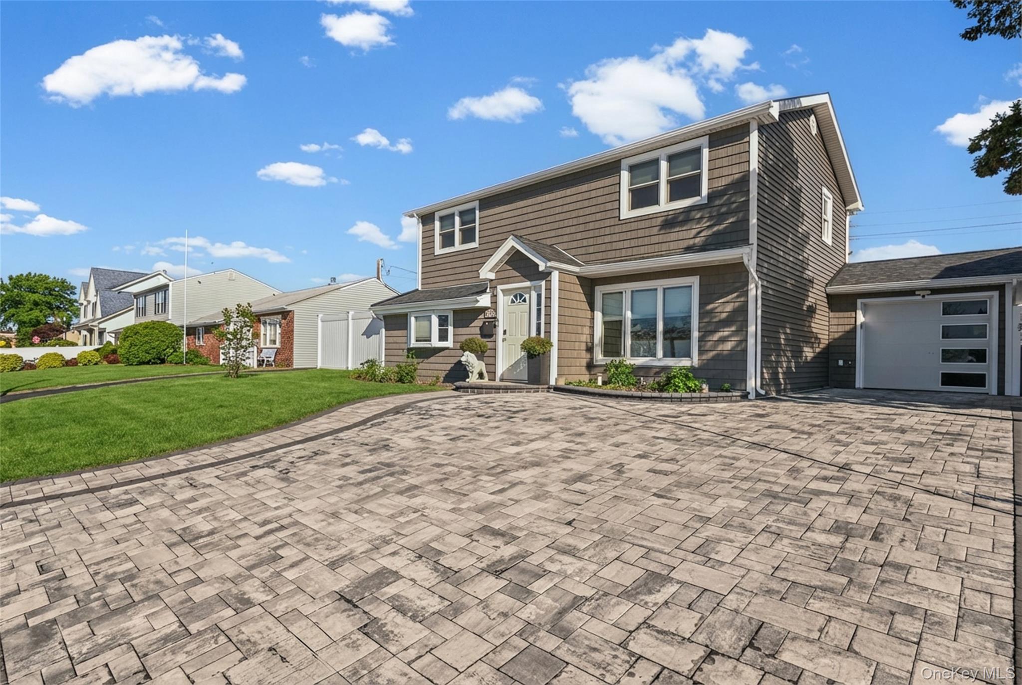 4185 Harriet Road, Bethpage, NY 11714