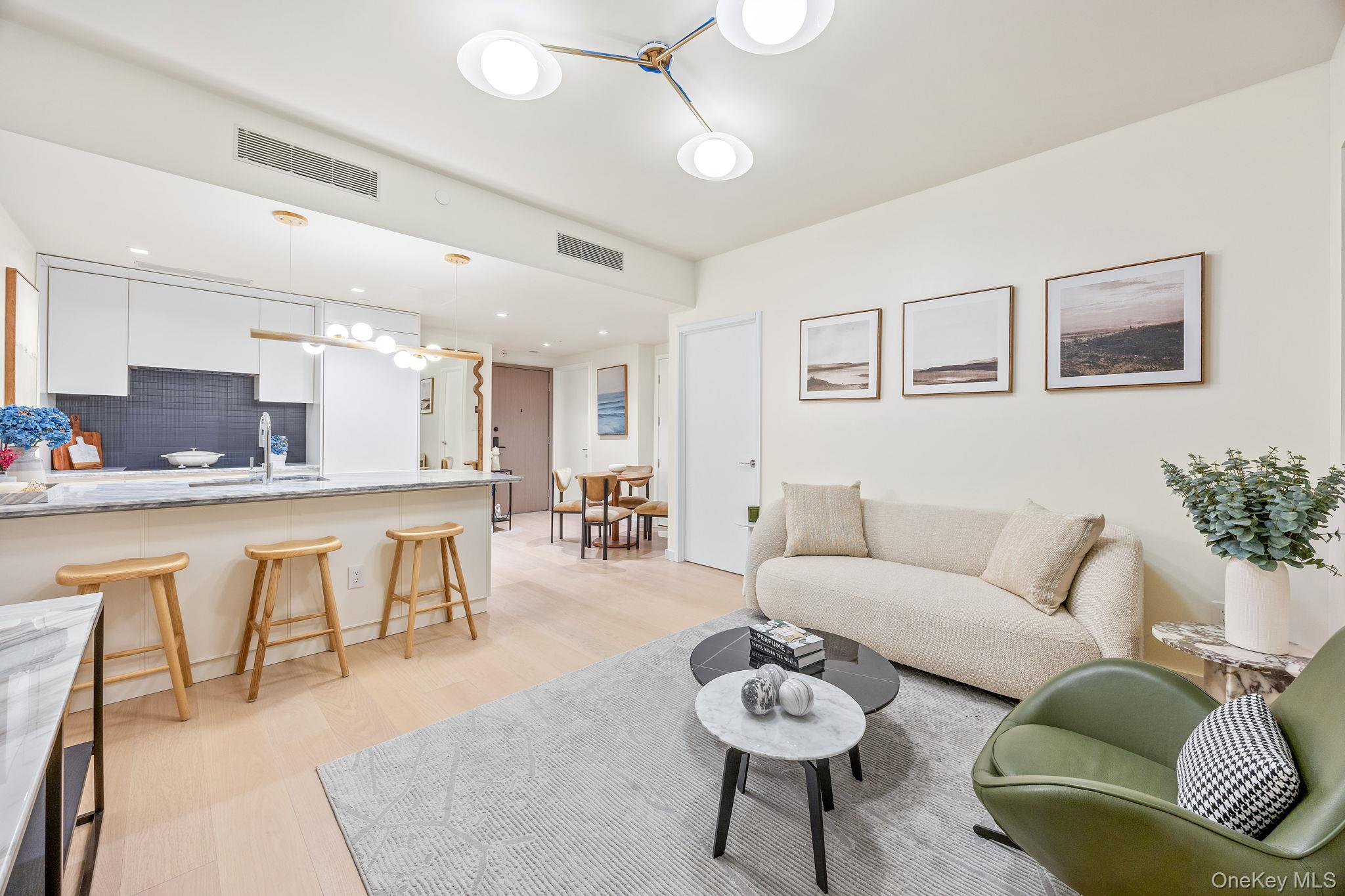 5801 Queens Boulevard # 7L, Woodside, NY 11377