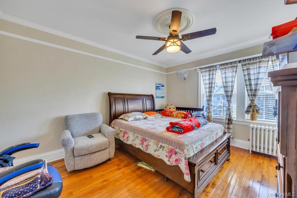 91-13 184th Street, Hollis, NY 11423