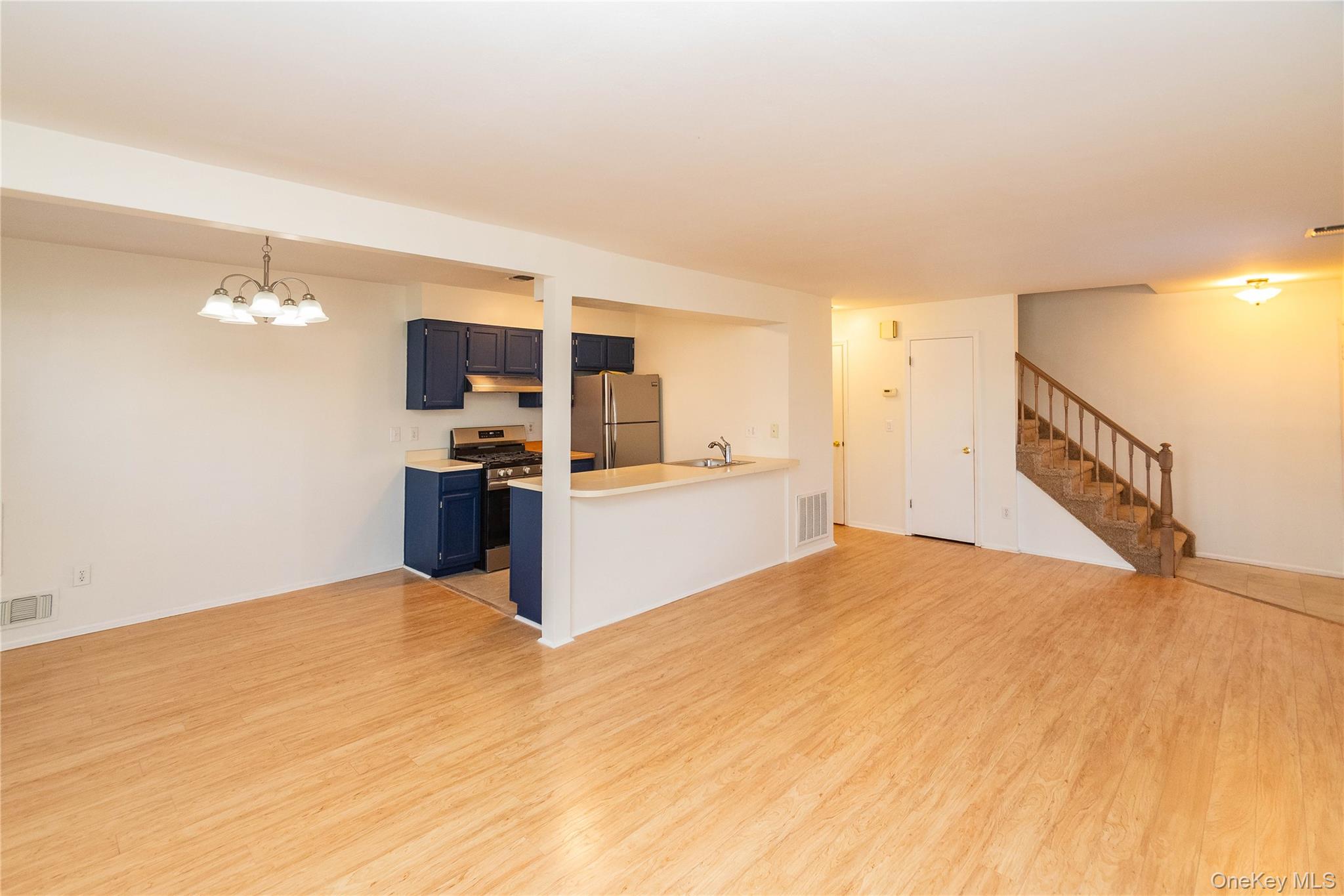 29 The Rise, Warwick, NY 10990