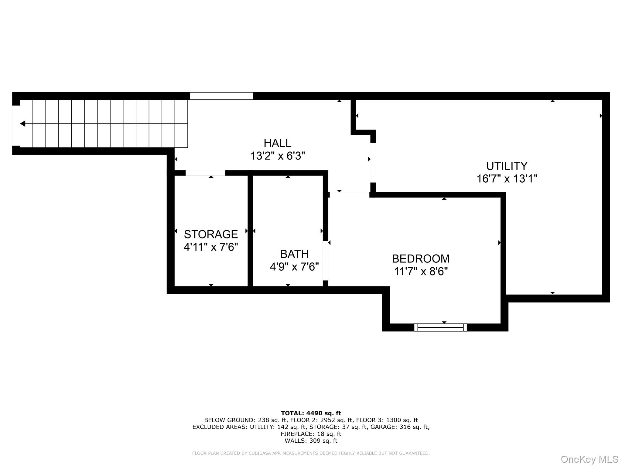 3 School House Lane, Great Neck, NY 11020