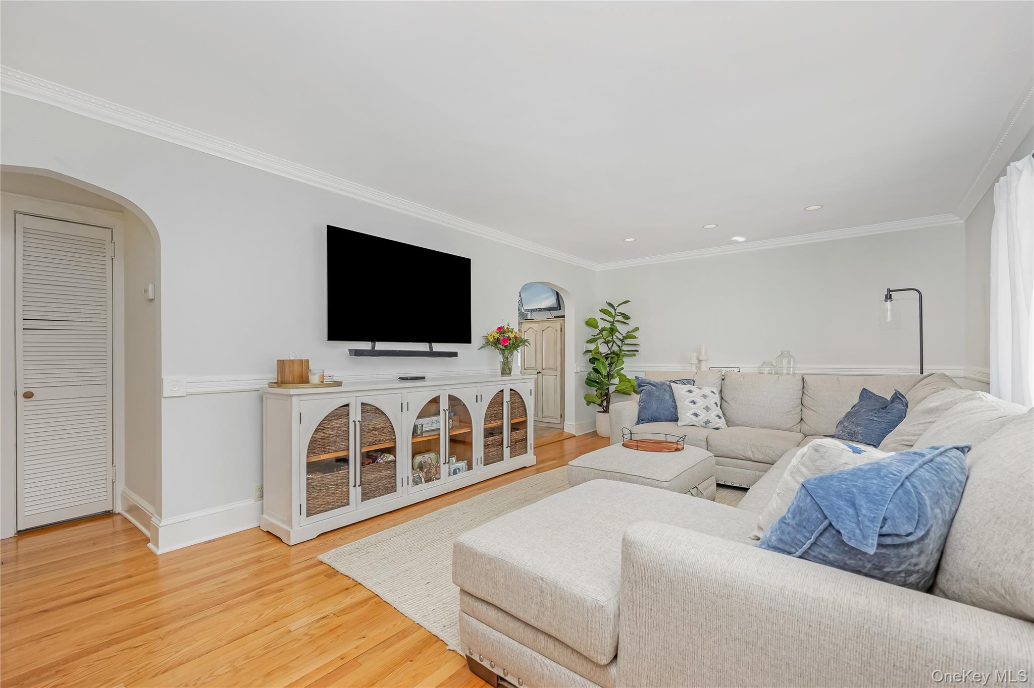 36 Wingam Drive, Islip, NY 11751