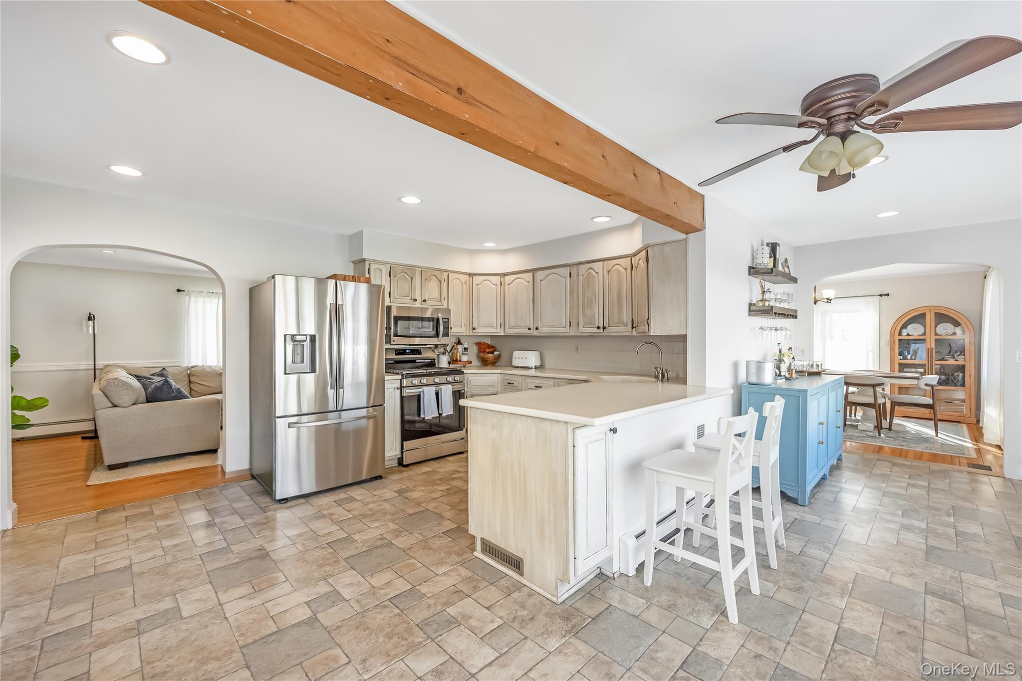 36 Wingam Drive, Islip, NY 11751