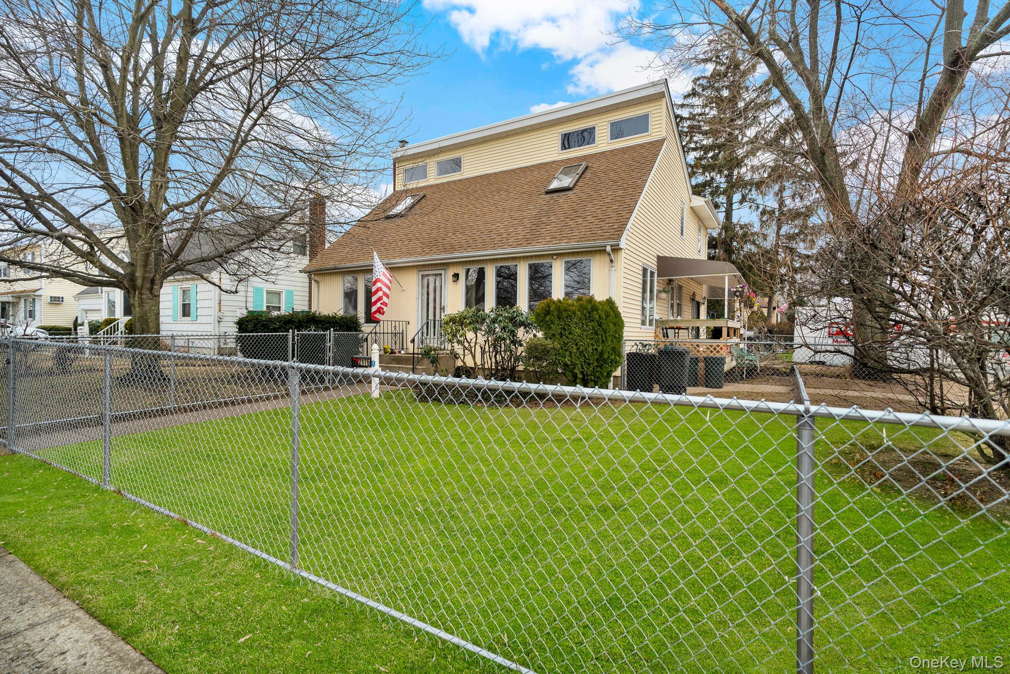 2176 6th Street, East Meadow, NY 11554