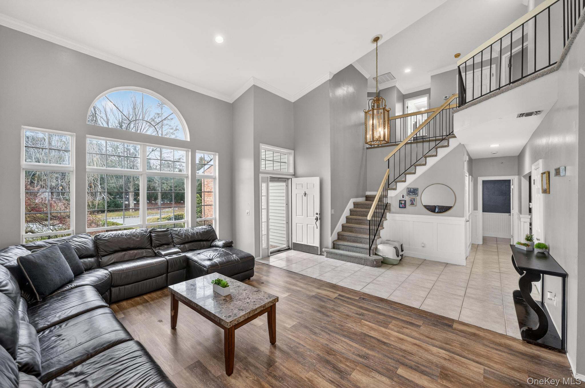 27 Hamlet Drive, Commack, NY 11725