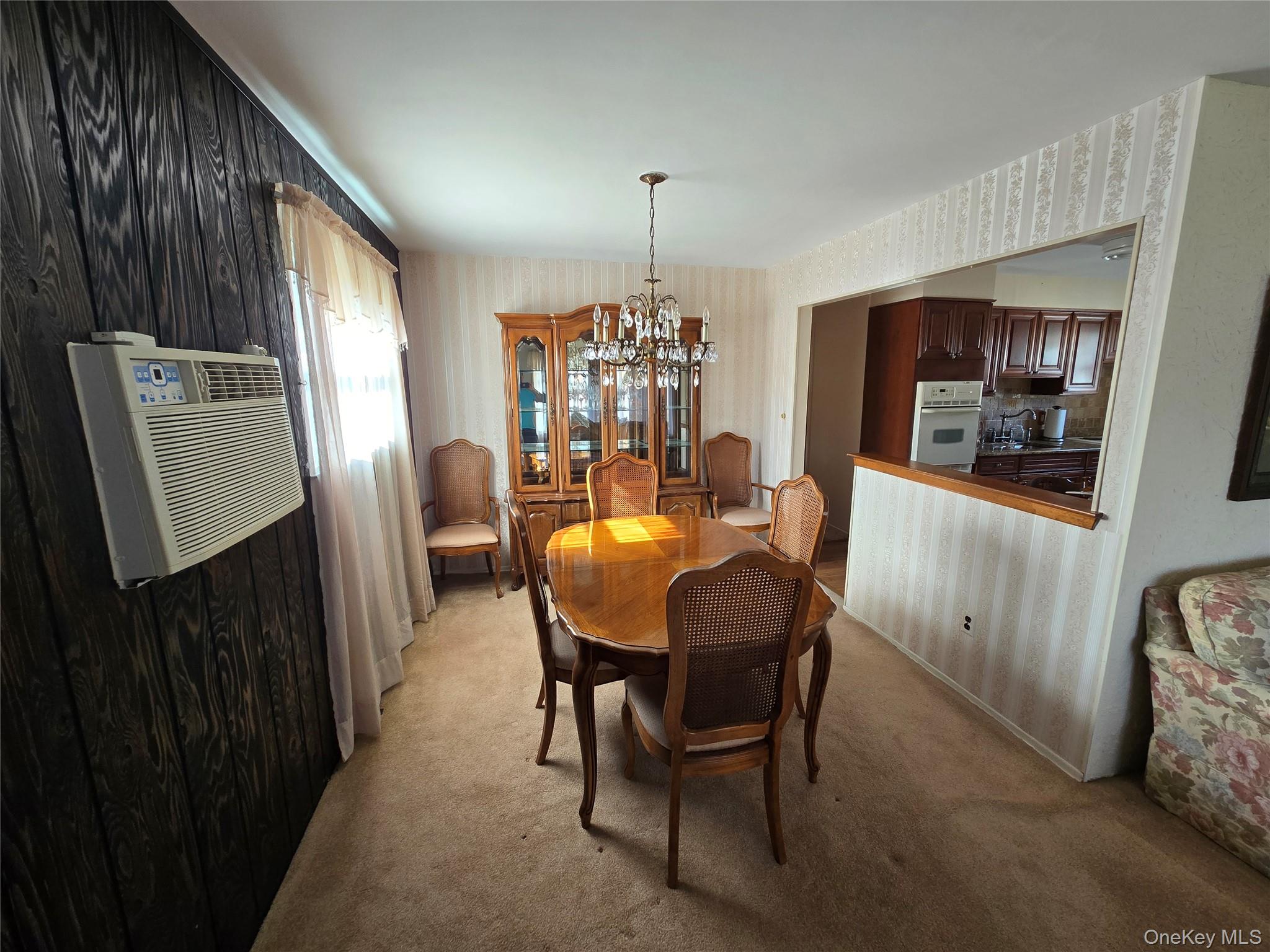 715 McCall Avenue, West Islip, NY 11795