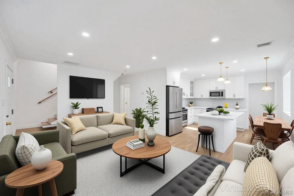 15 Ocean Avenue, East Quogue, NY 11942