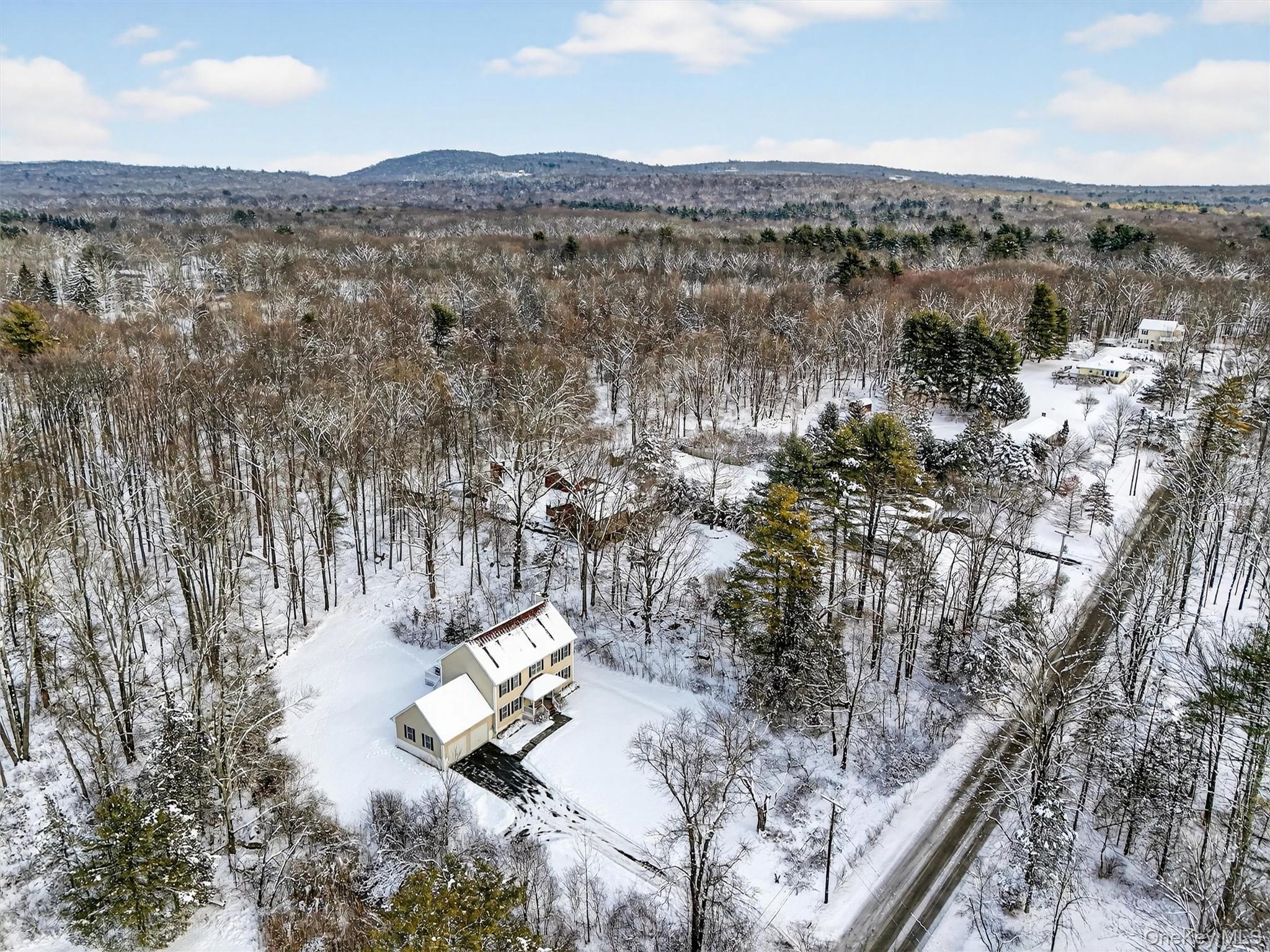 85 Dashville Road, New Paltz, NY 12561