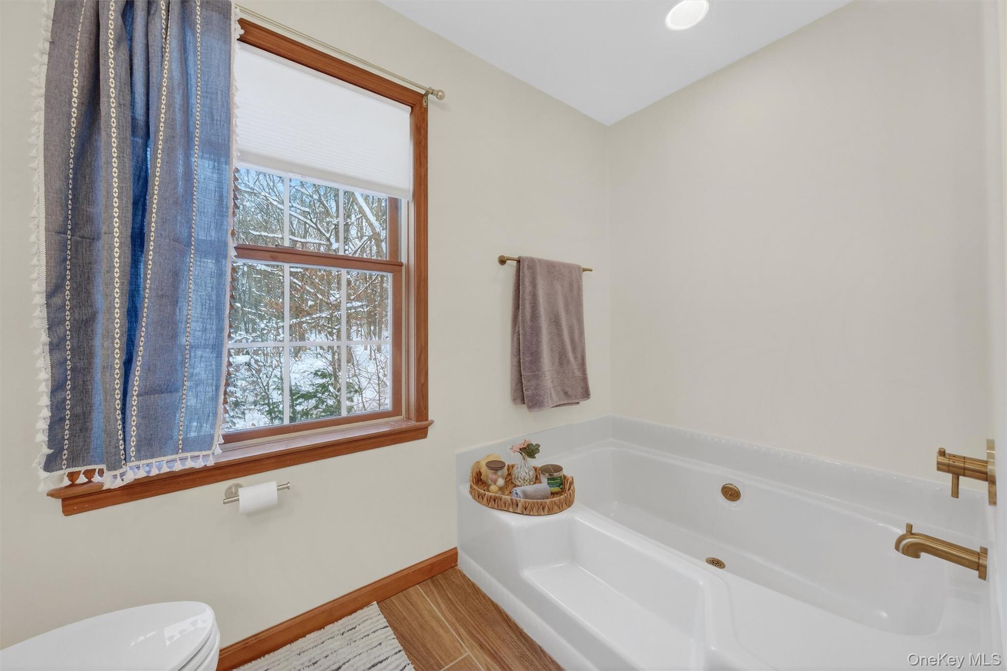 85 Dashville Road, New Paltz, NY 12561