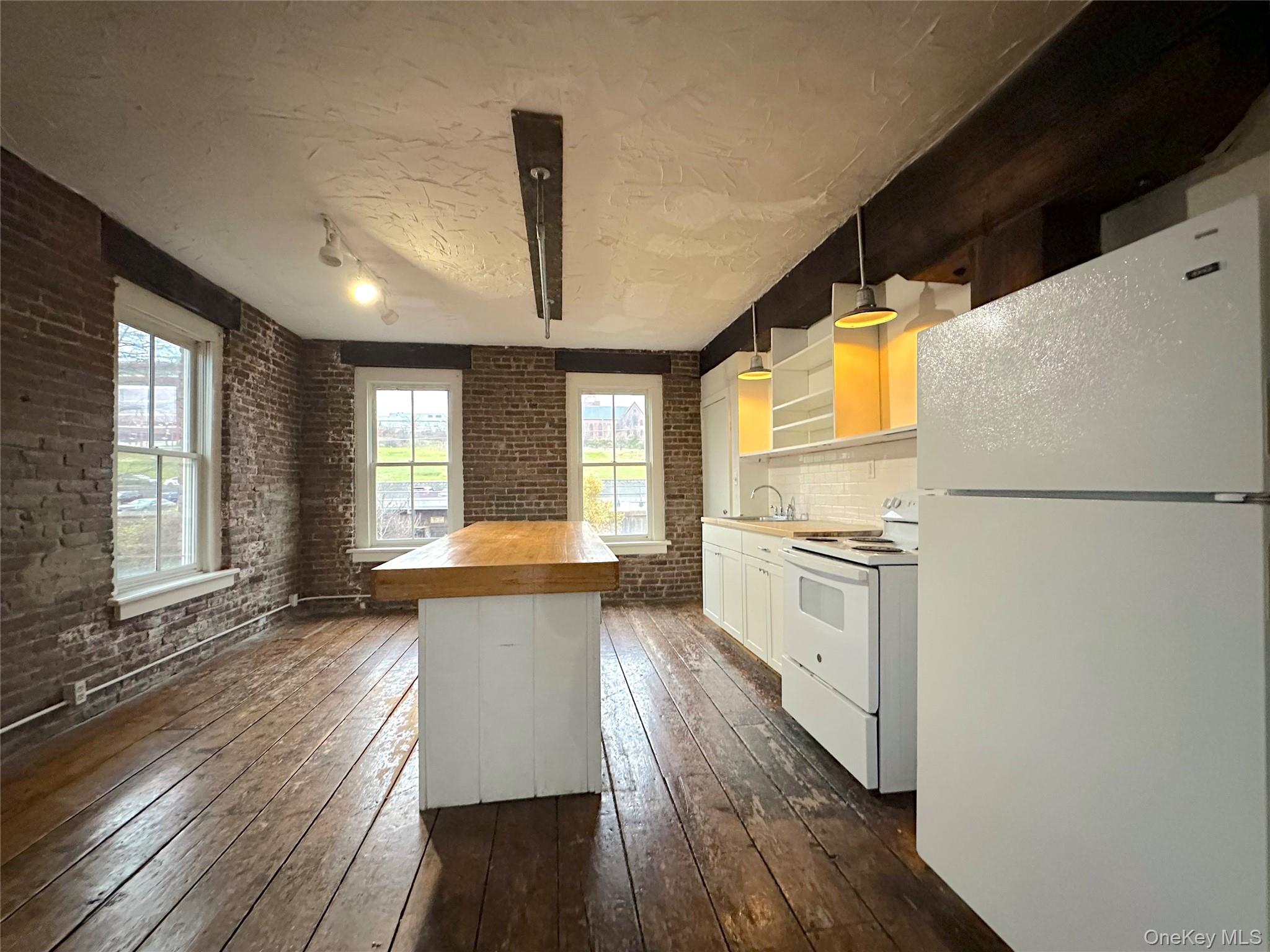 12 Front Street # 1, Newburgh, NY 12550