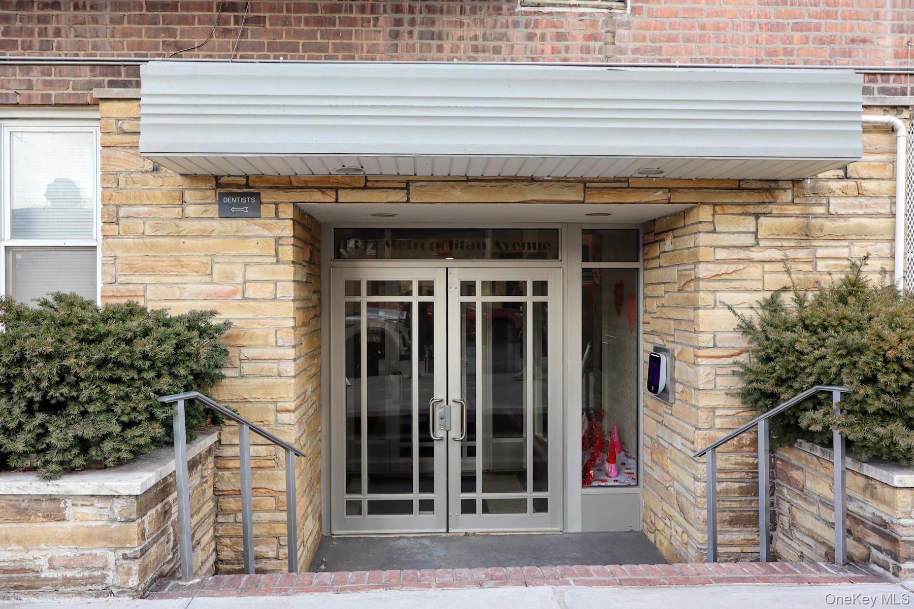 1332 Metropolitan Avenue # 5G, Bronx, NY 10462