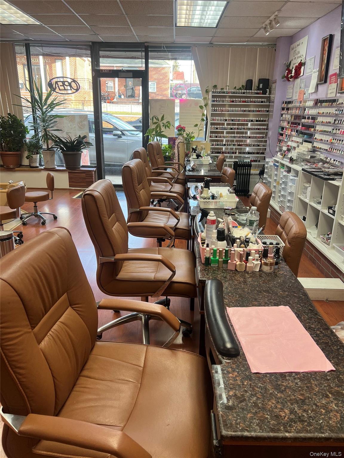 43-64 162 st, Flushing, NY 11358