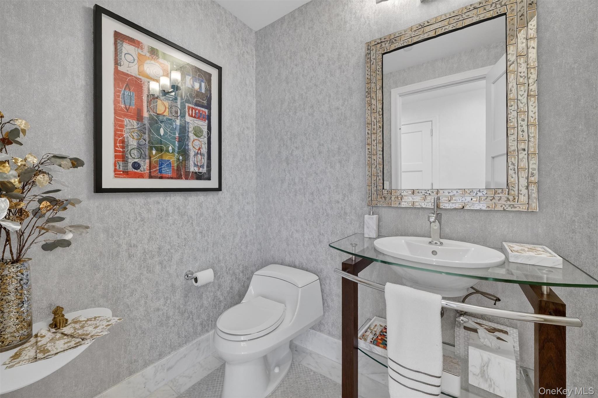 5 Renaissance Square # PH6C, White Plains, NY 10601