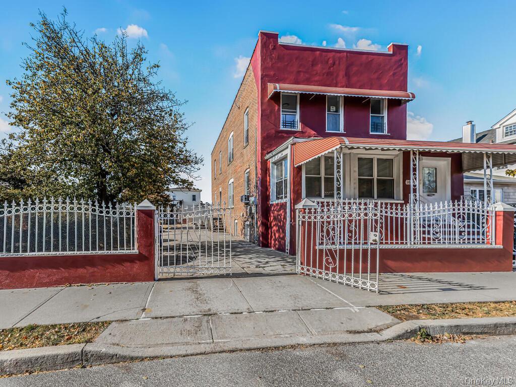 146-84 182nd Street, Springfield Gardens, NY 11413