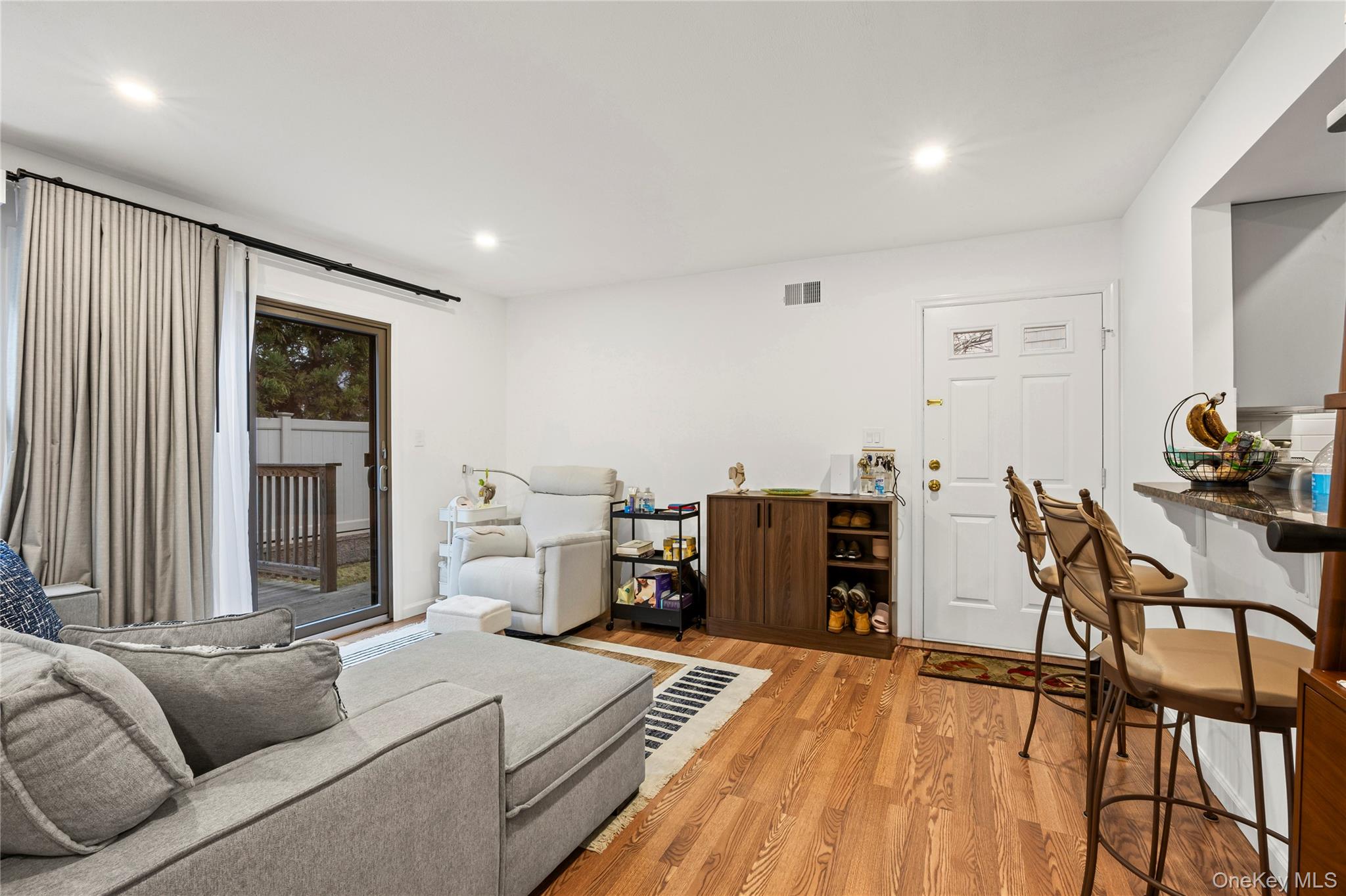 1425 Jerusalem Ave. # 7, North Merrick, NY 11565