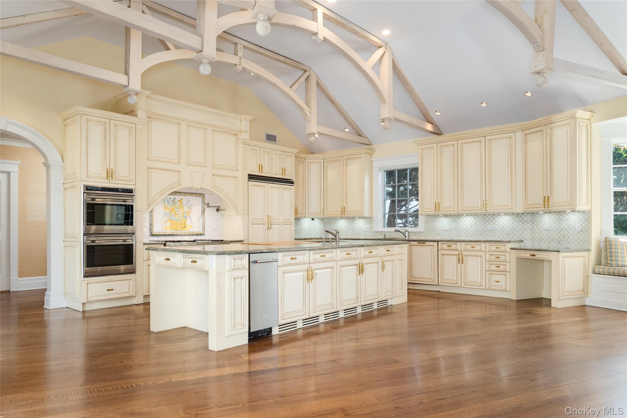 63 Premium Point, New Rochelle, NY 10801