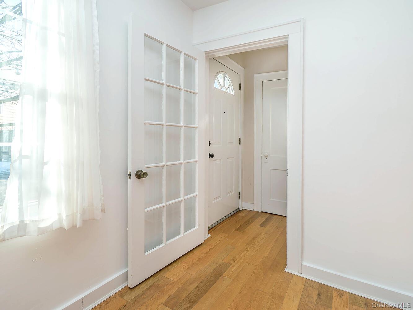 25 Princeton Street, Williston Park, NY 11596