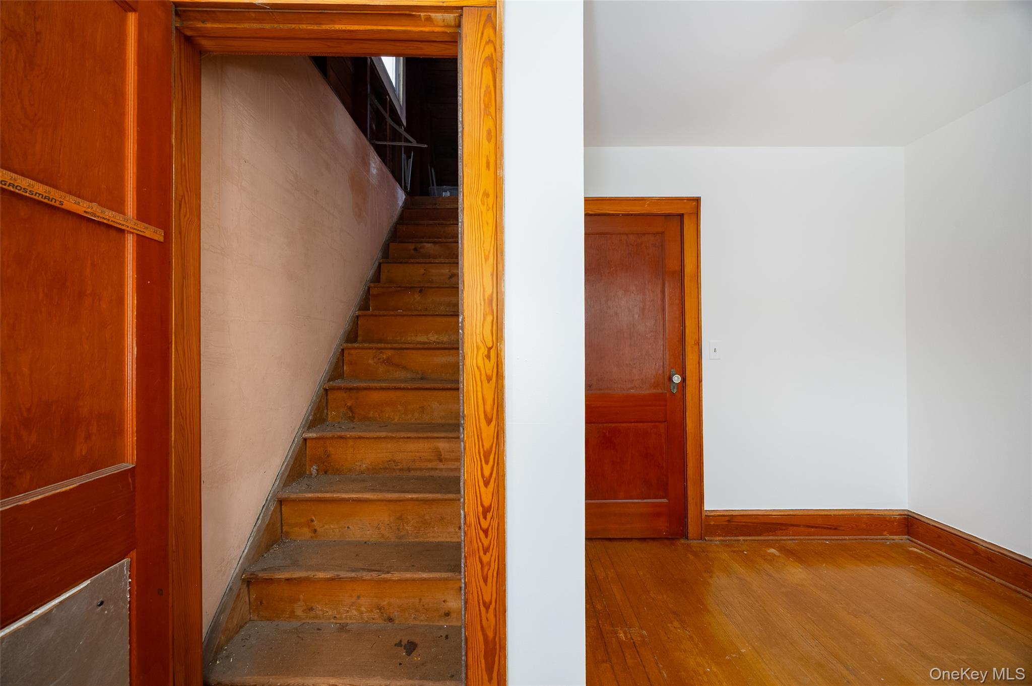 118 E Cedar Street, Poughkeepsie, NY 12601