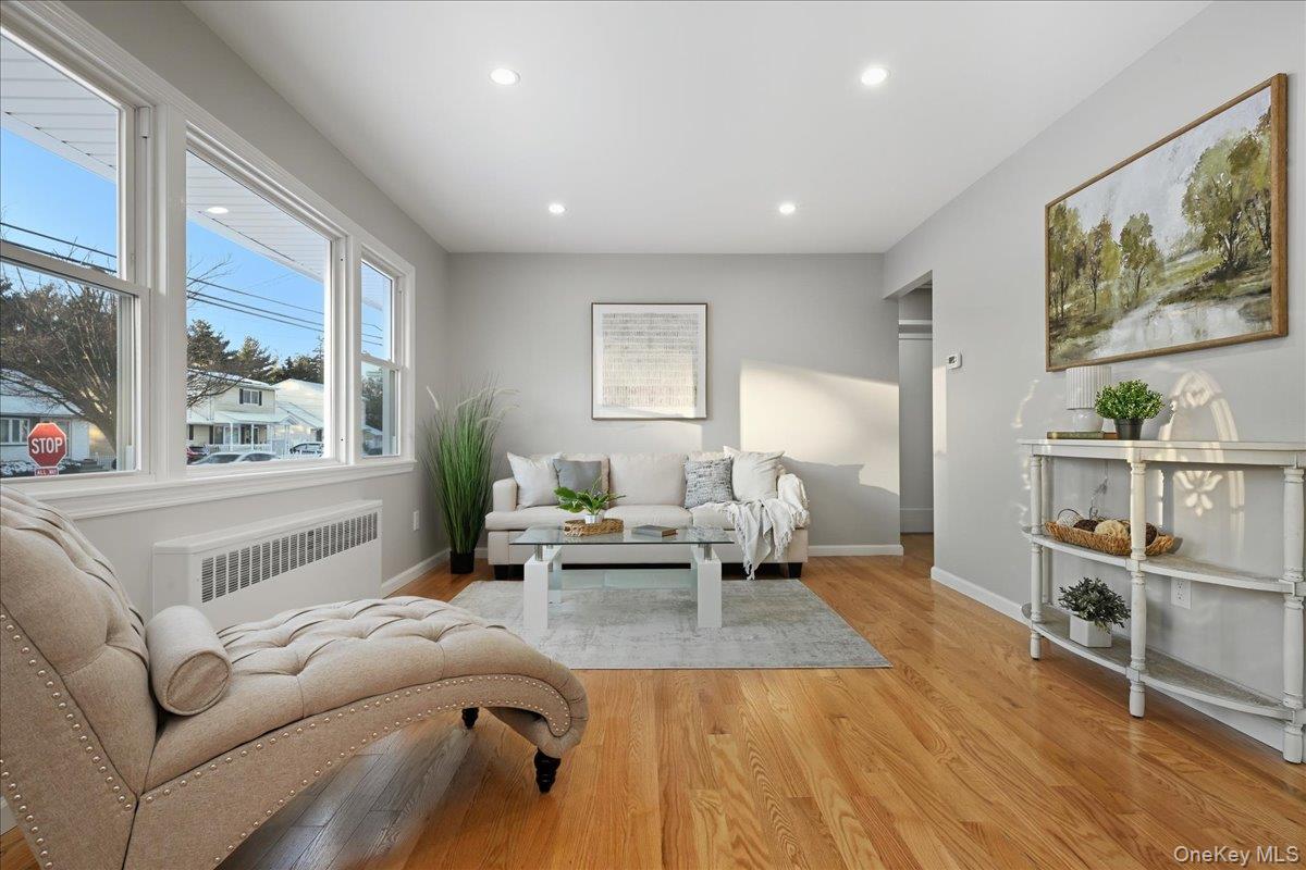 70 Nevada Street, Hicksville, NY 11801