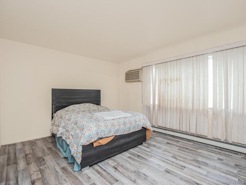 3669 Boller Avenue, Bronx, NY 10466