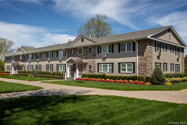309 Robinson Avenue # 4, Patchogue, NY 11772