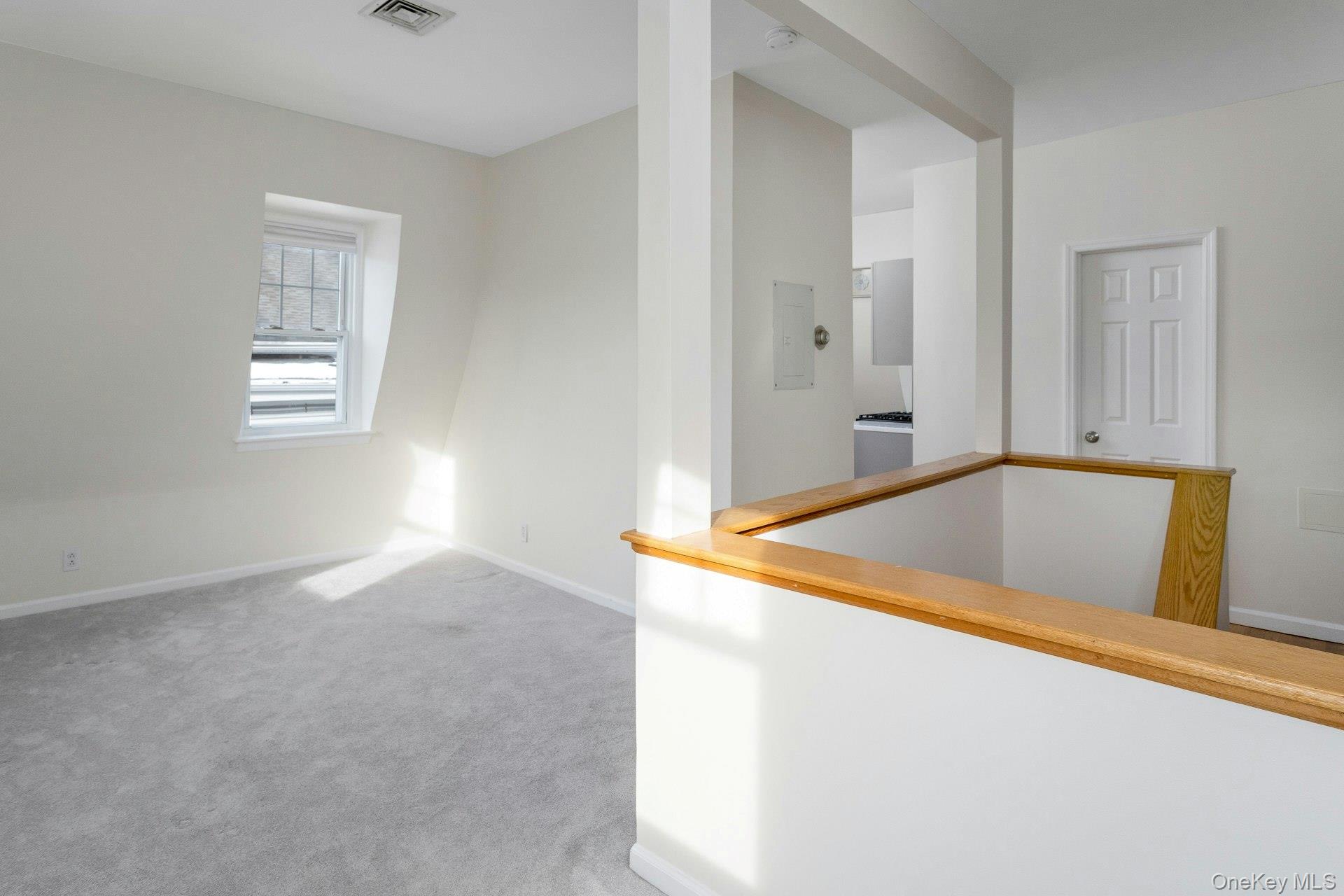 11 Edgemont Road, Katonah, NY 10536