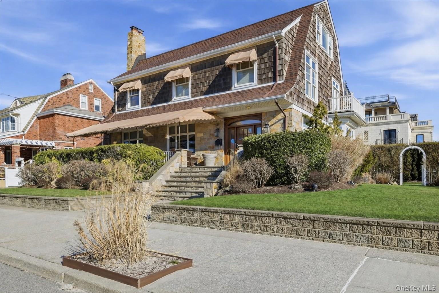 156 Beach 147th Street, Neponsit, NY 11694