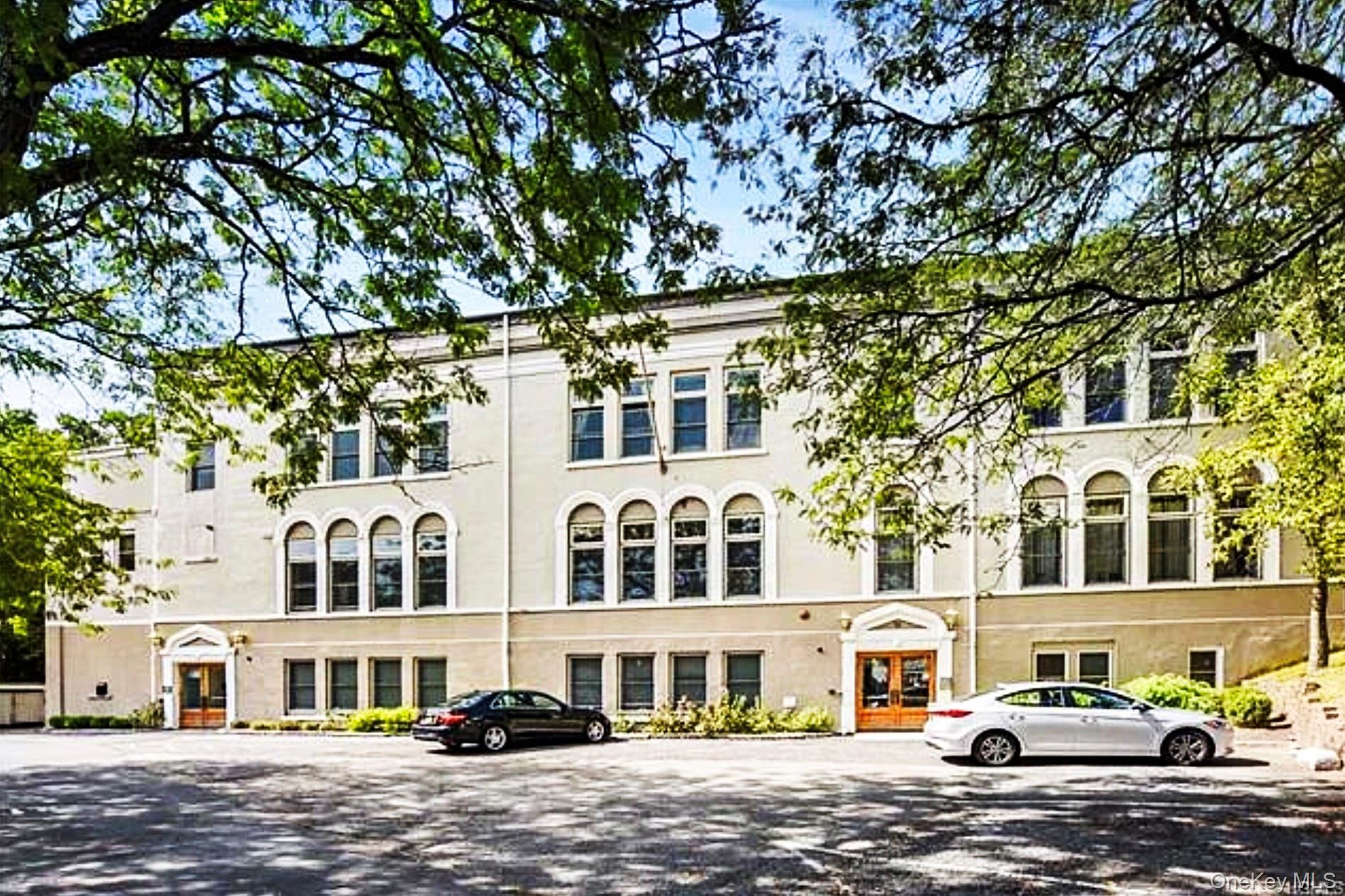 88 Broadway # PH1, Ossining, NY 10562