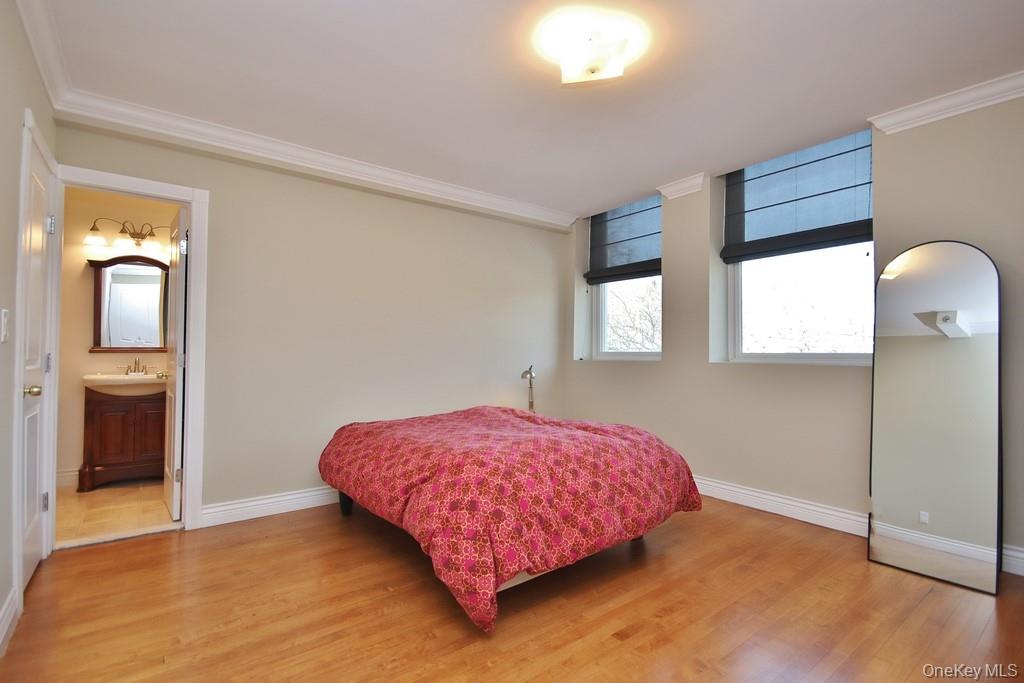 88 Broadway # PH1, Ossining, NY 10562