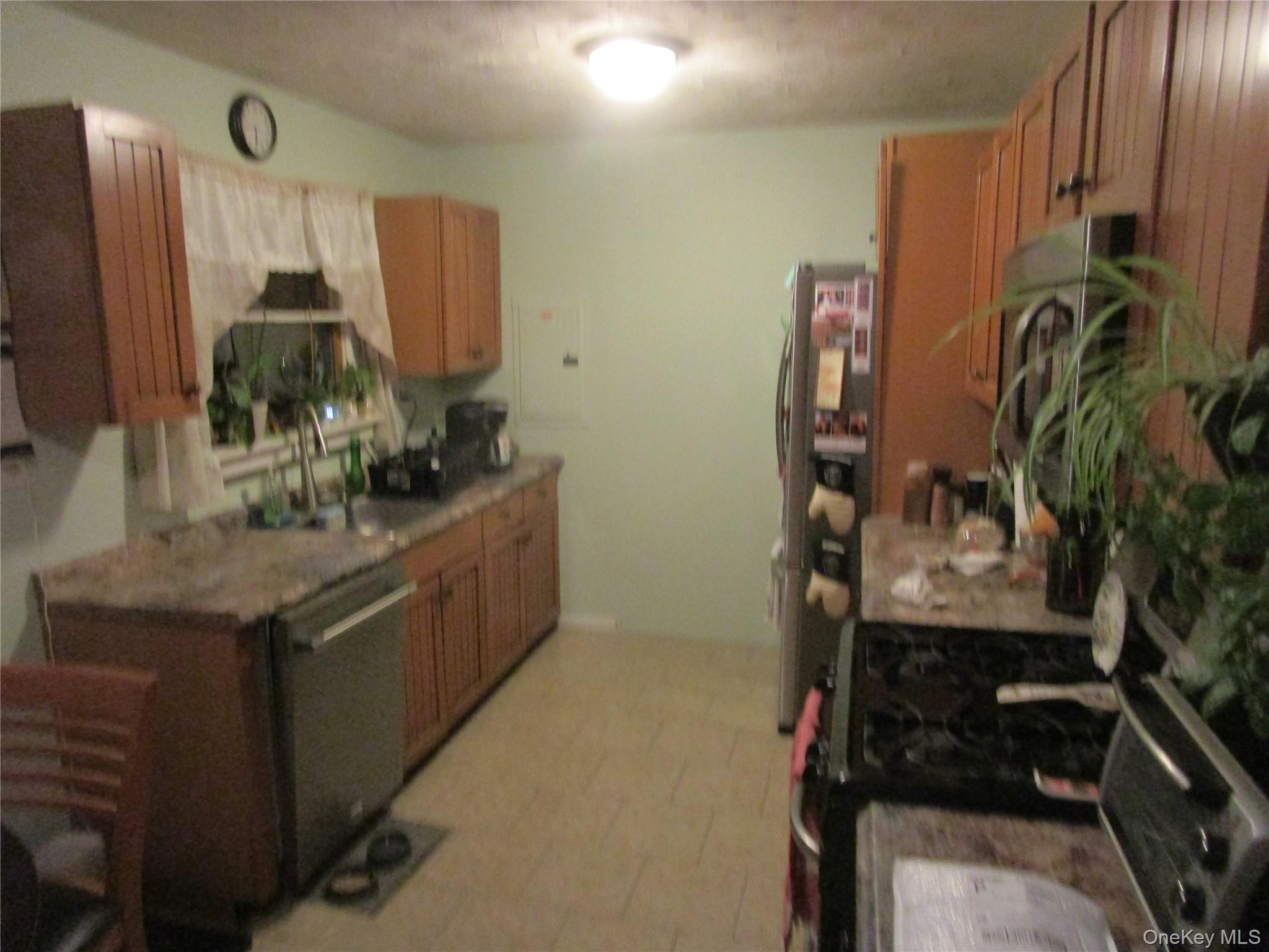 2914 Connecticut Avenue, Medford, NY 11763