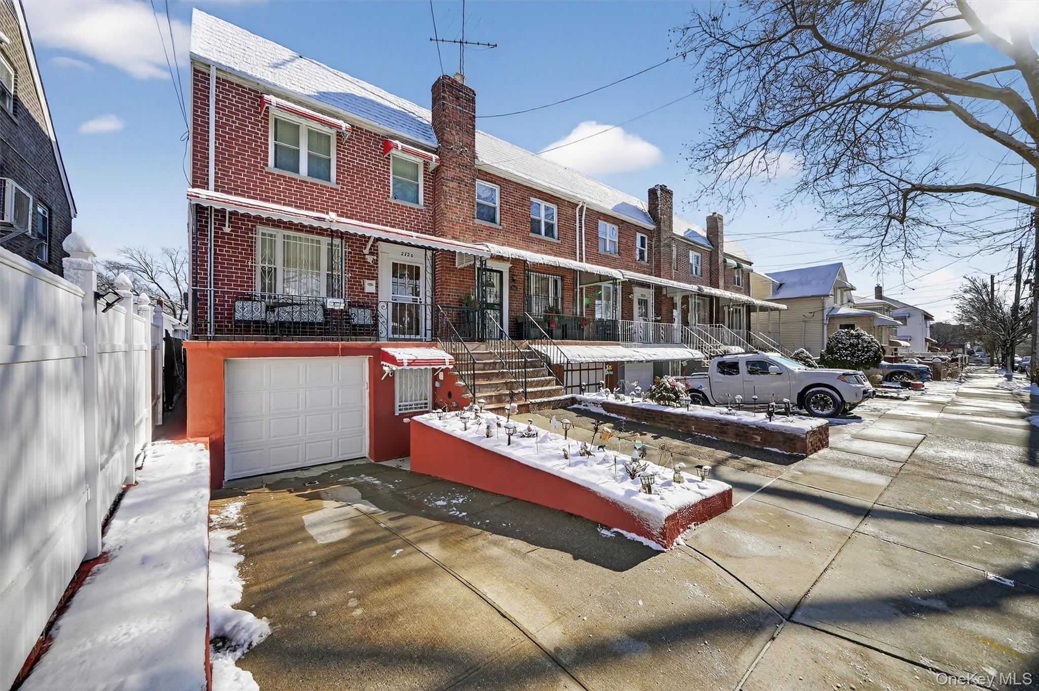 2726 Fenton Avenue, Bronx, NY 10469