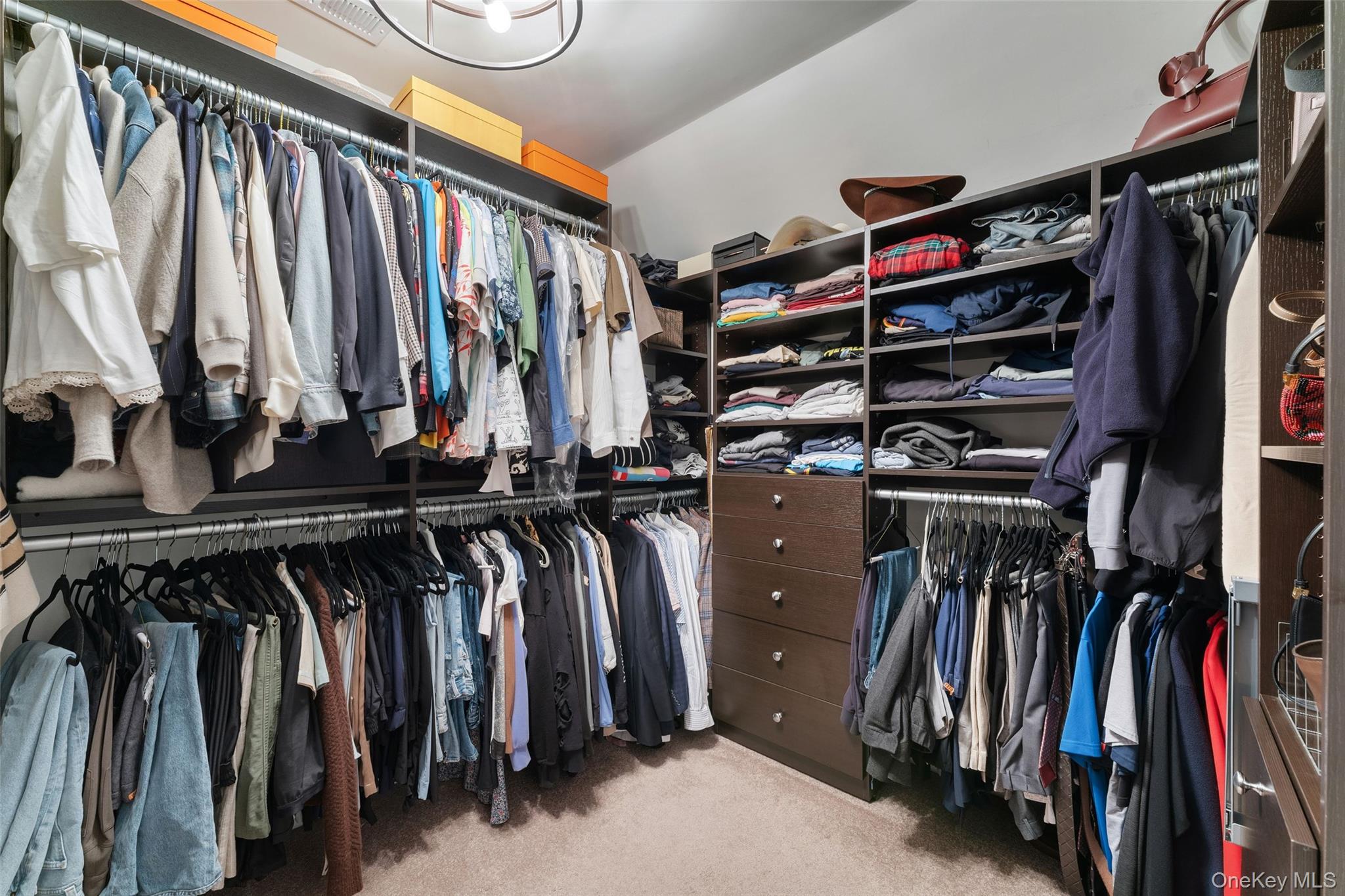 108 Boxwood Circle, Hopewell Junction, NY 12533