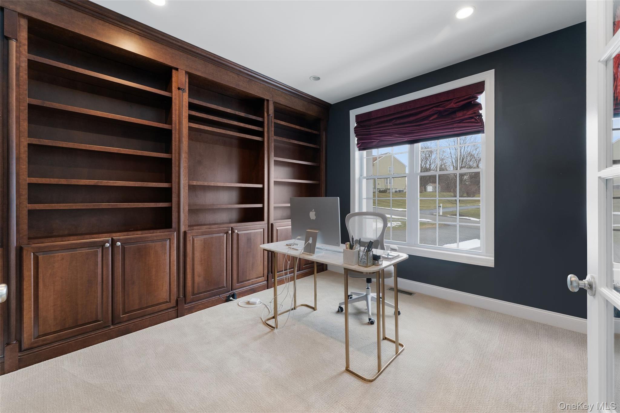 108 Boxwood Circle, Hopewell Junction, NY 12533