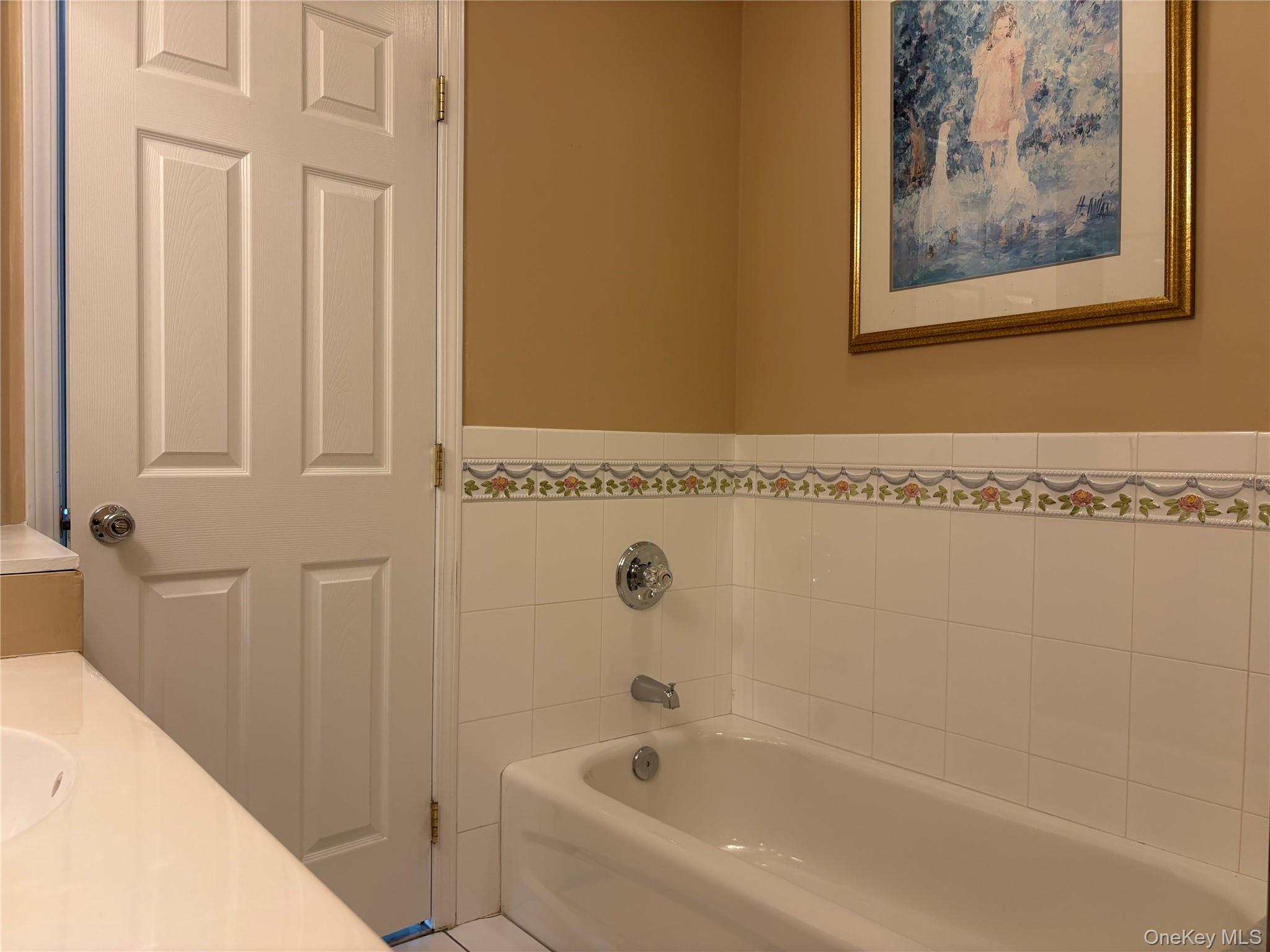 104 Scenic Lake Drive, Riverhead, NY 11901