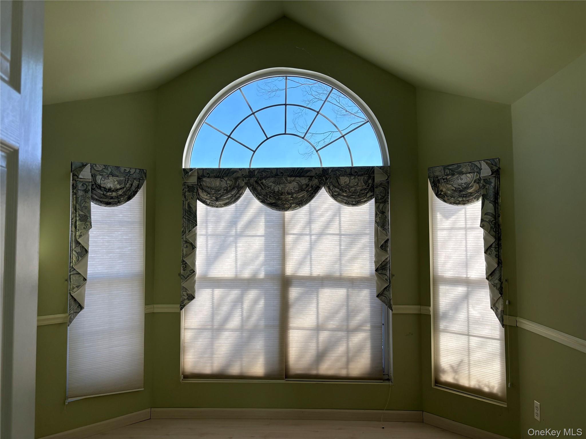 104 Scenic Lake Drive, Riverhead, NY 11901