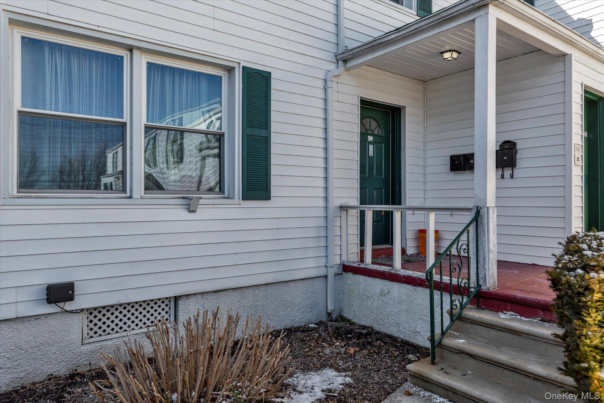 494 S Ocean Avenue # 1M, Freeport, NY 11520