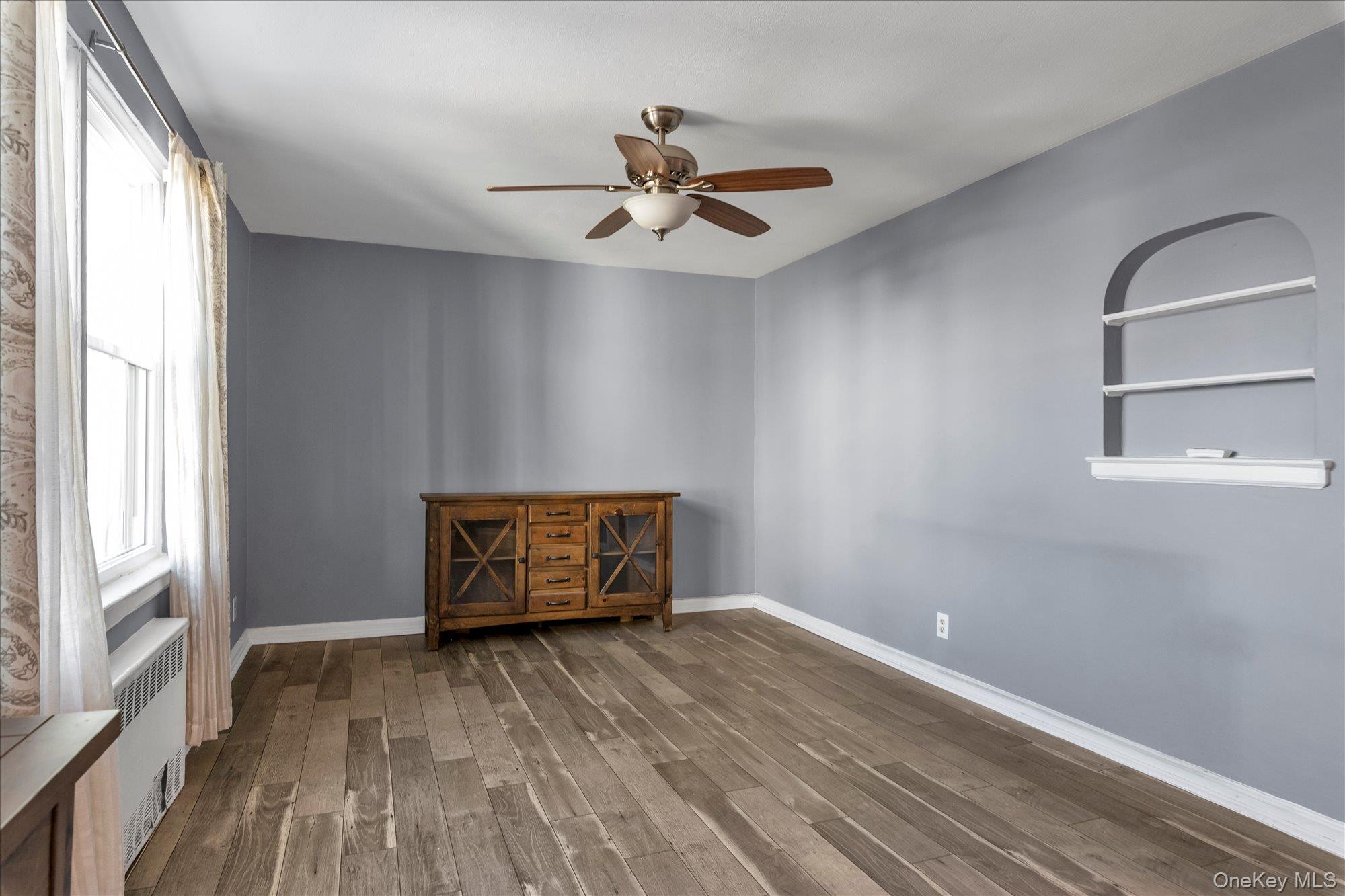 494 S Ocean Avenue # 1M, Freeport, NY 11520