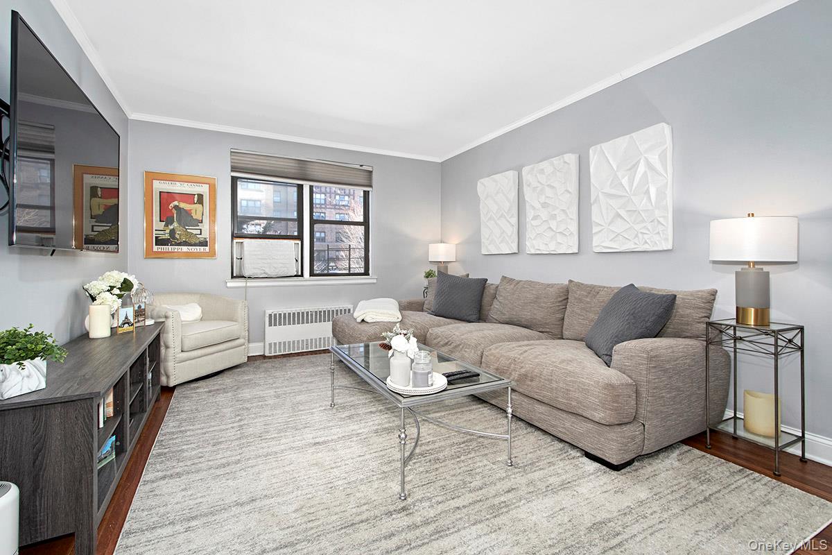 142 Garth Road # #2M, Scarsdale, NY 10583