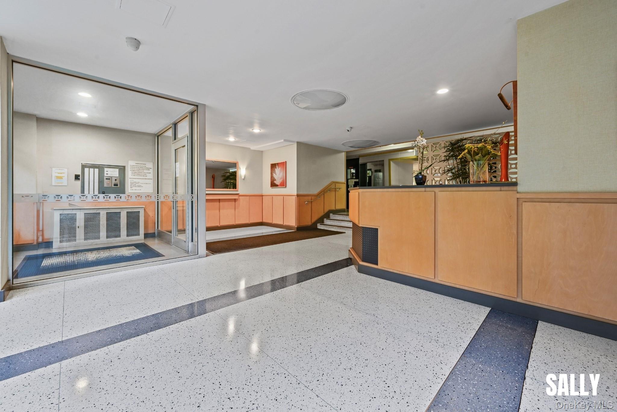 138-10 Franklin Avenue # 2L, Flushing, NY 11355