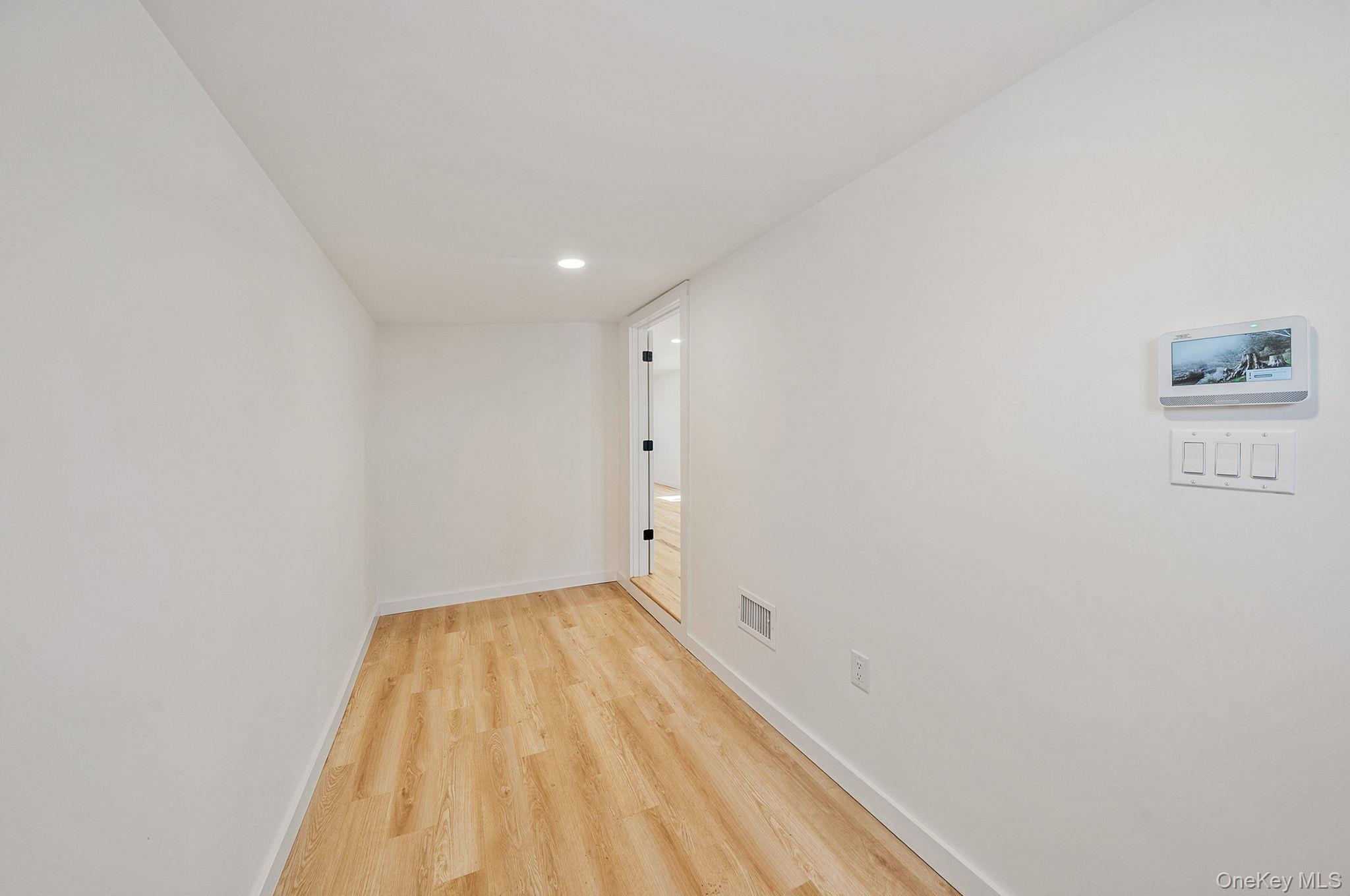 27 Atlantic Drive, Sound Beach, NY 11789