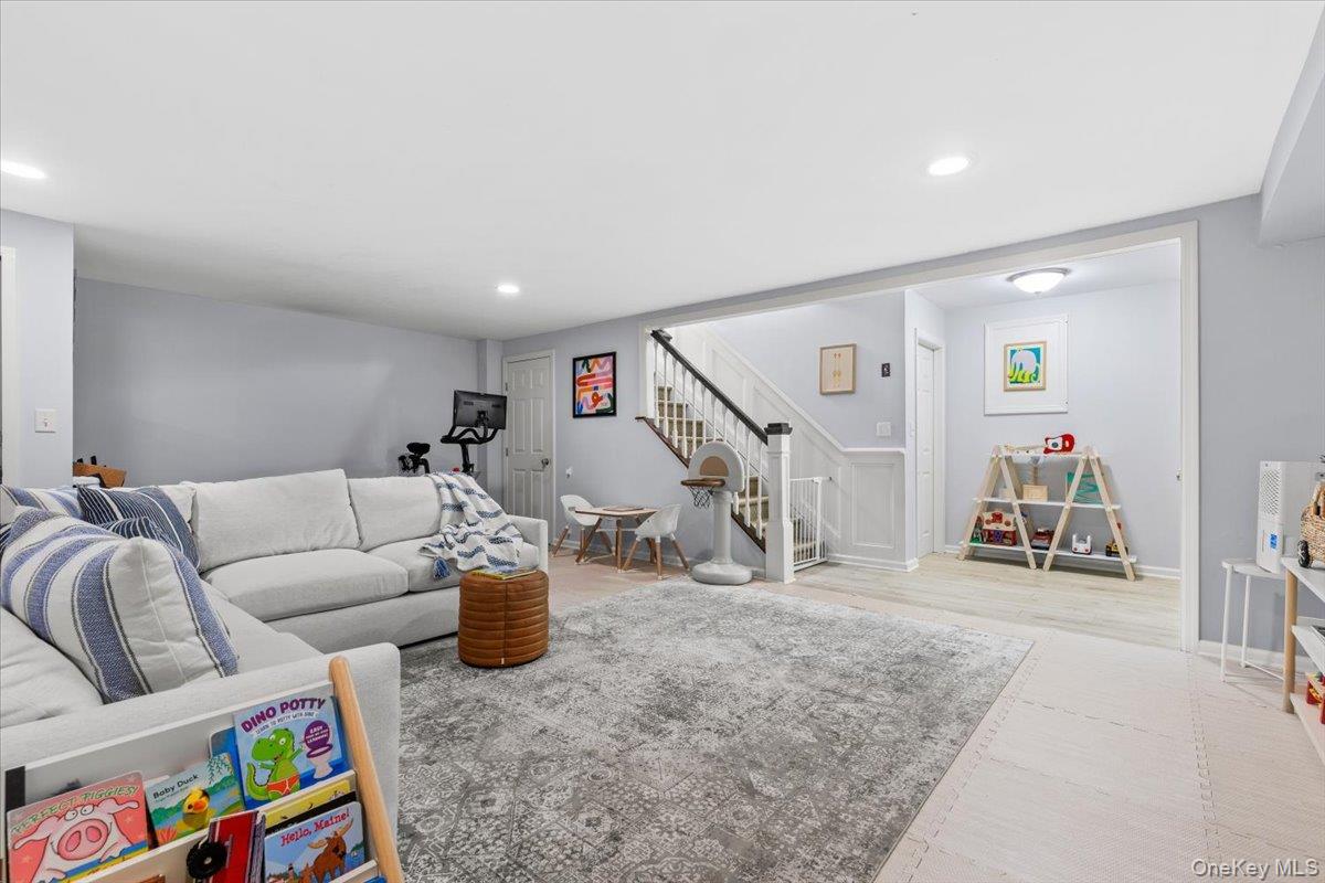 2 Cowles Avenue, Rye, NY 10580