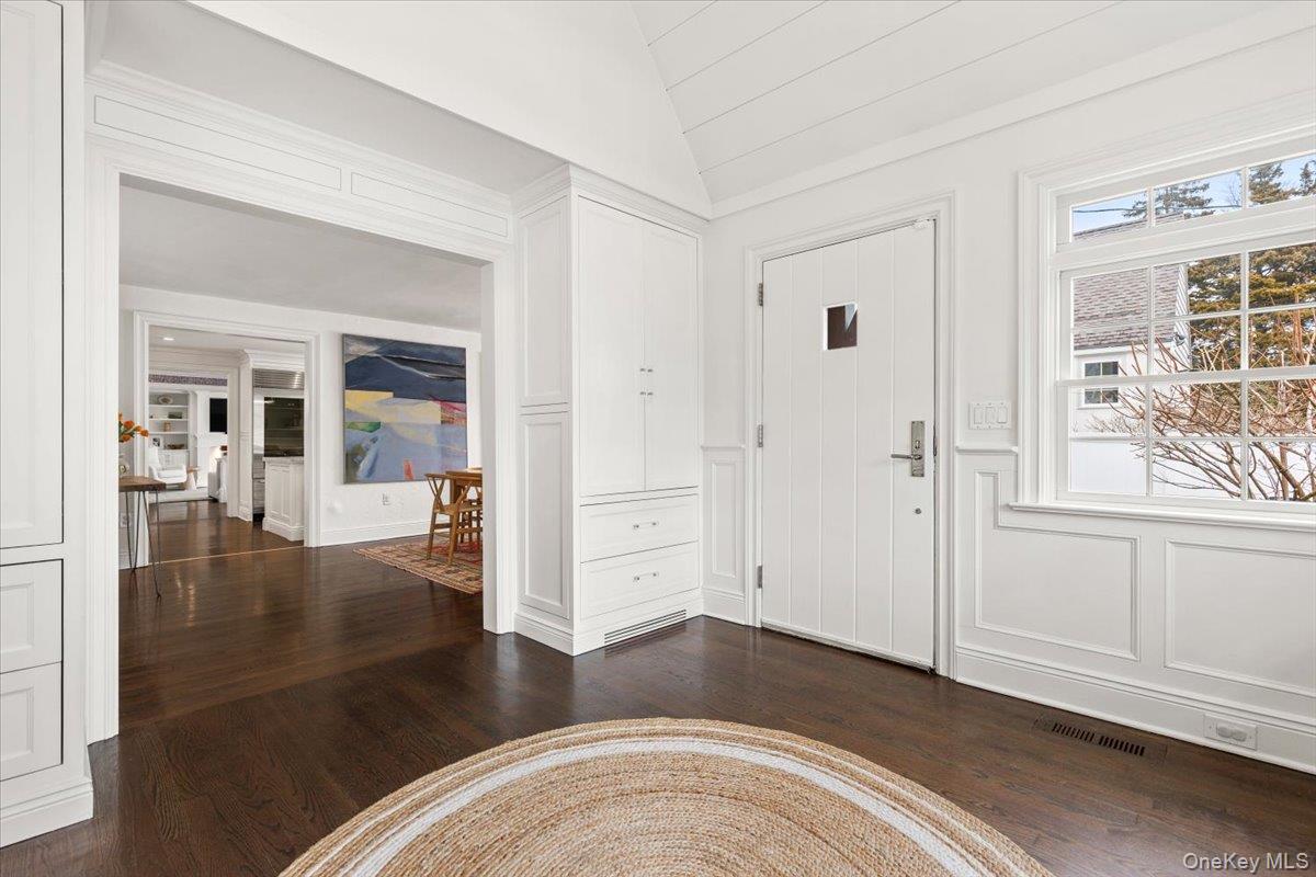 2 Cowles Avenue, Rye, NY 10580