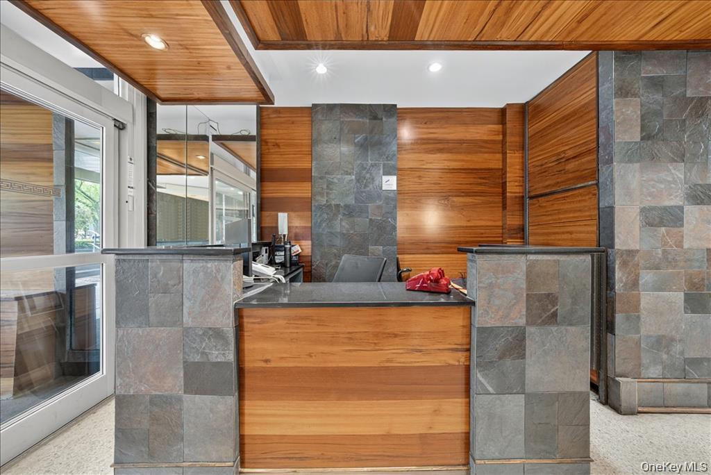 1170 Ocean Parkway # 5D, Brooklyn, NY 11230