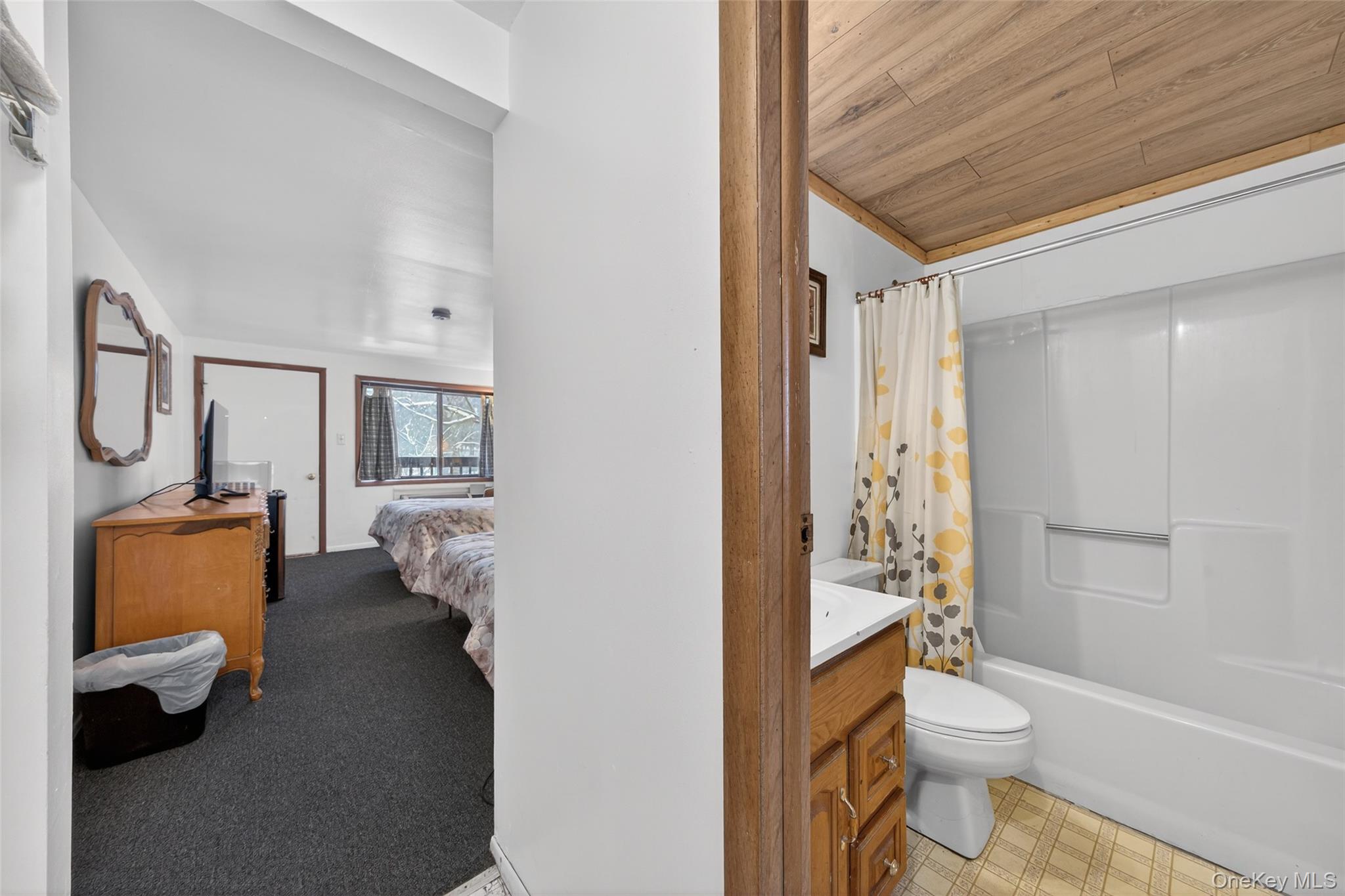 10199 Old Route 17, East Branch, NY 13756