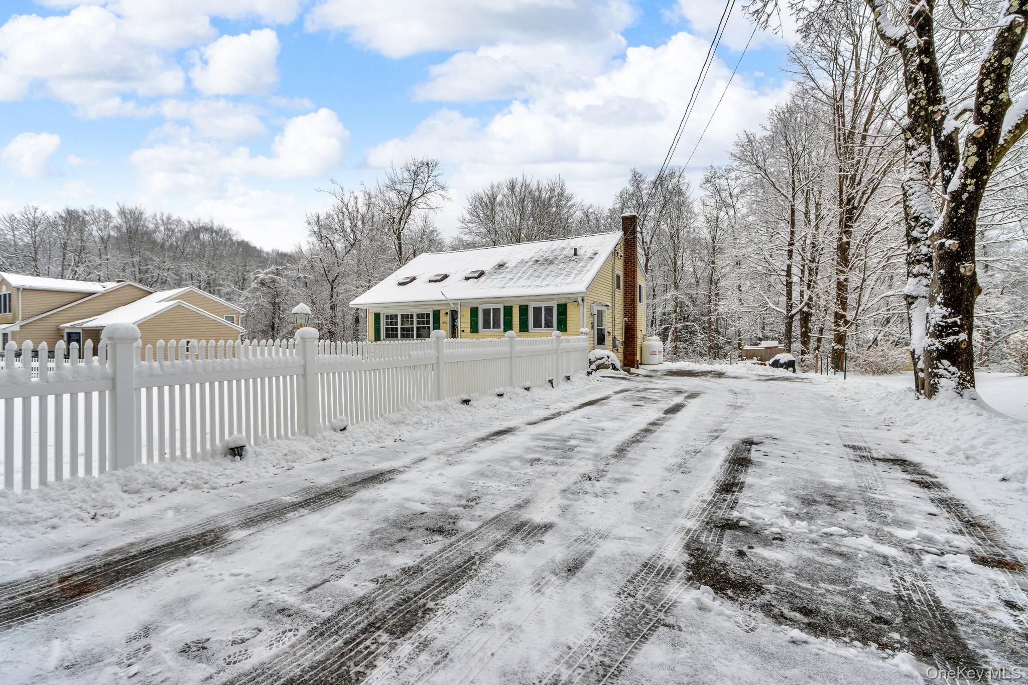 963 Fox Meadow Road, Yorktown Heights, NY 10598