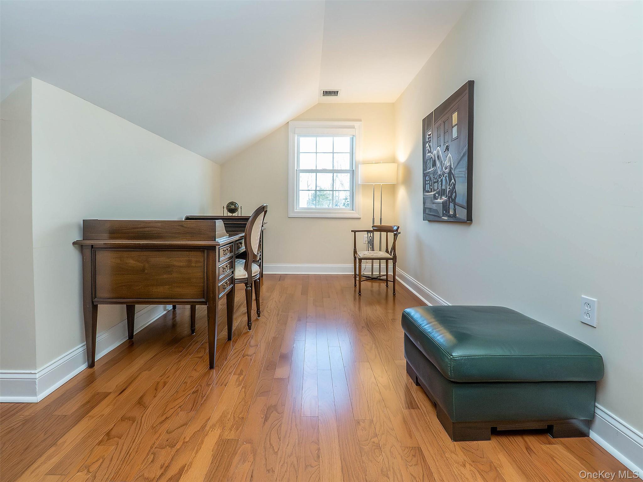 229 Miro Place # 422, Port Washington, NY 11050