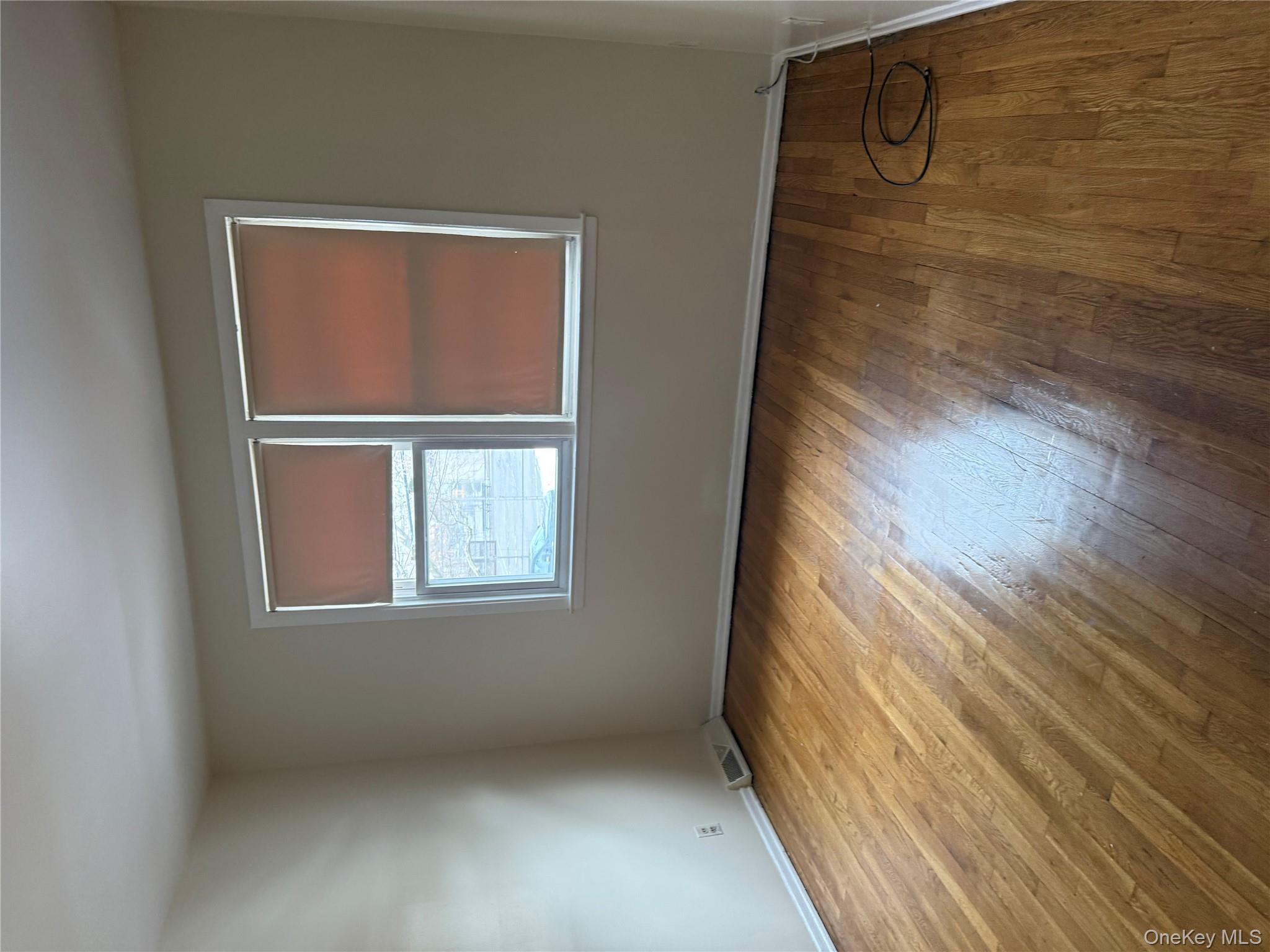 918 E 81st Street, Brooklyn, NY 11236