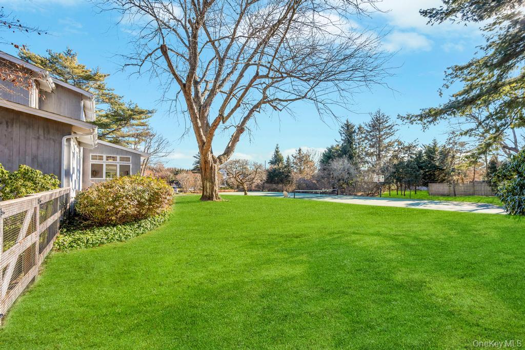 1 Cooper Lane, Quogue, NY 11959