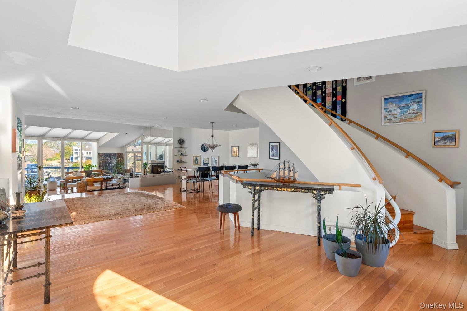 6 Lady Janes Way, Northport, NY 11768