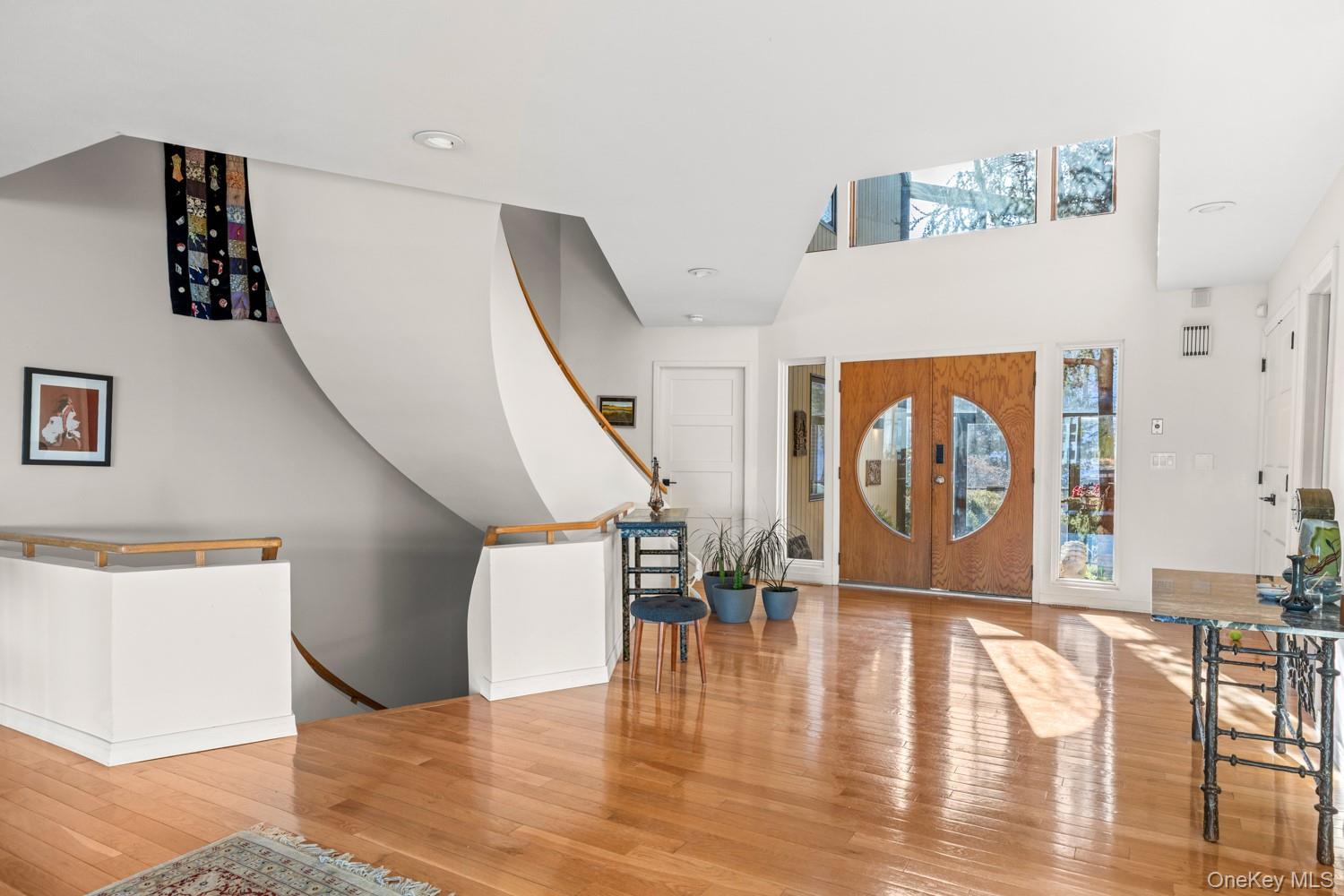 6 Lady Janes Way, Northport, NY 11768